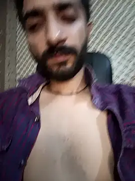 Snapshot of BrownBoy69666 chatting on October 26, 4:29 am BrownBoy69666 online show from October 26, 4:29 am