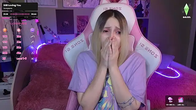 Evie Ro online show from December 5, 9:17 pm