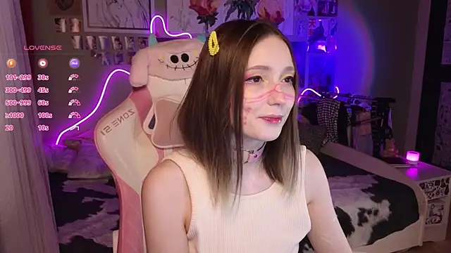 Evie Ro online show from March 27, 10:20 pm