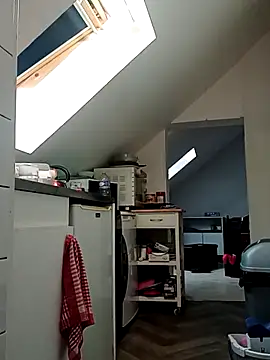 JOHANNA9MOI02 online show from April 1, 2:58 pm