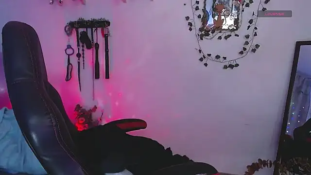 Eve Blue77 online show from April 9, 7:25 am