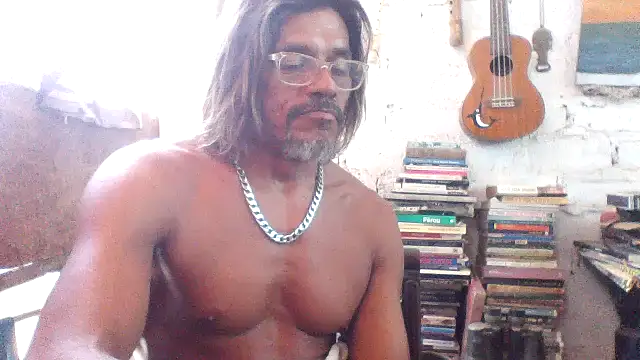 Snapshot of kvr27 chatting on April 19, 6:10 pm kvr27 online show from April 19, 6:10 pm