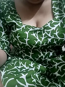 Snapshot of 09punjabi chatting on February 15, 12:36 pm 09punjabi online show from February 15, 12:36 pm