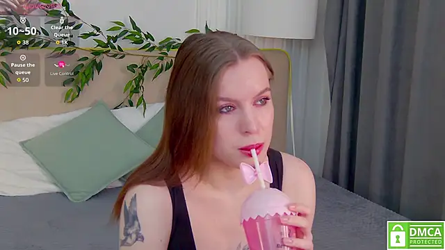 Snapshot of AmaliaBell chatting on November 21, 1:10 pm AmaliaBell online show from November 21, 1:10 pm