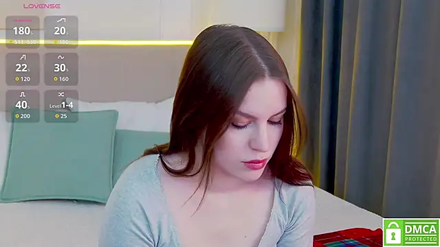 Snapshot of AmaliaBell chatting on December 5, 1:09 pm AmaliaBell online show from December 5, 1:09 pm