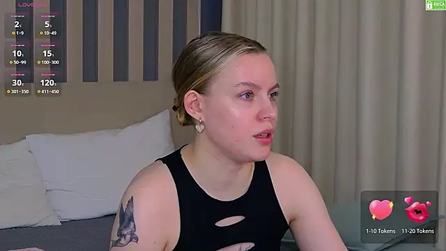 Snapshot of AmaliaBell chatting on January 31, 7:45 pm AmaliaBell online show from January 31, 7:45 pm