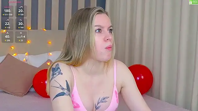 Snapshot of AmaliaBell chatting on February 10, 1:04 pm AmaliaBell online show from February 10, 1:04 pm