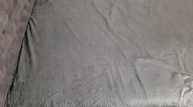 Snapshot of lili_70 chatting on December 8, 2:19 pm lili 70 online show from December 8, 2:19 pm