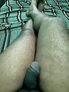 Snapshot of u_wan_me chatting on December 1, 5:13 pm u wan me online show from December 1, 5:13 pm