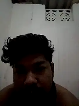 Snapshot of u_wan_me chatting on December 19, 12:24 am u wan me online show from December 19, 12:24 am