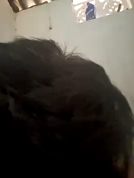 Snapshot of u_wan_me chatting on March 10, 2:28 am u wan me online show from March 10, 2:28 am