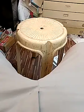 Snapshot of u_wan_me chatting on March 11, 9:56 am u wan me online show from March 11, 9:56 am