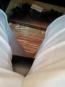 Snapshot of u_wan_me chatting on March 12, 10:48 am u wan me online show from March 12, 10:48 am