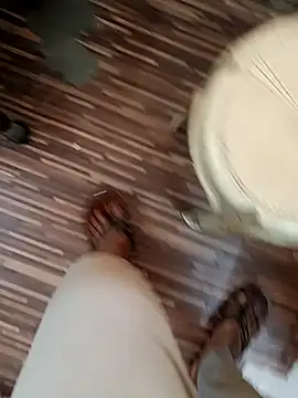 Snapshot of u_wan_me chatting on March 15, 2:46 am u wan me online show from March 15, 2:46 am