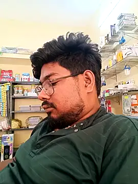 Snapshot of u_wan_me chatting on November 2, 4:48 am u wan me online show from November 2, 4:48 am