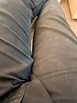 Snapshot of u_wan_me chatting on November 10, 8:02 am u wan me online show from November 10, 8:02 am