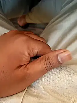 Snapshot of u_wan_me chatting on November 12, 3:18 am u wan me online show from November 12, 3:18 am