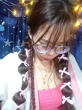   Mai-love19   online show from February 3, 2:53 am