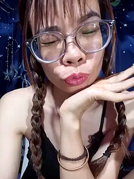  Mai-love19   online show from May 25, 2:23 pm