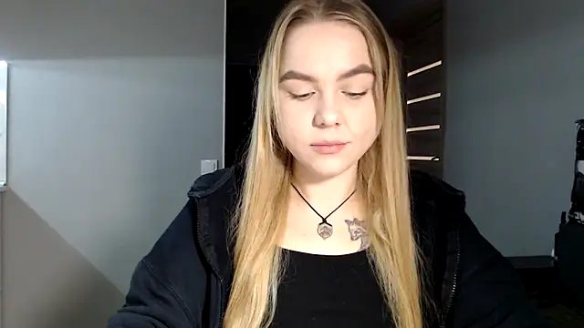 Snapshot of Sunbeam_ chatting on January 22, 8:17 pm Sunbeam online show from January 22, 8:17 pm