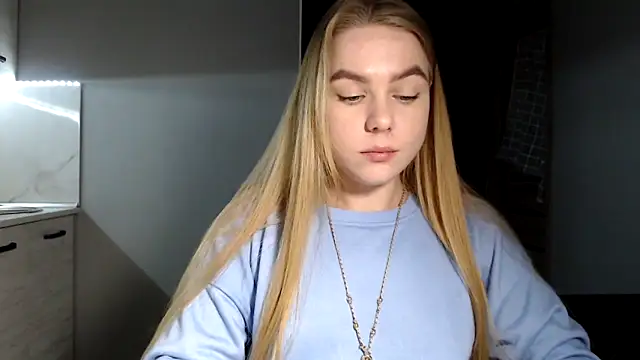 Snapshot of Sunbeam_ chatting on March 12, 10:28 pm Sunbeam online show from March 12, 10:28 pm