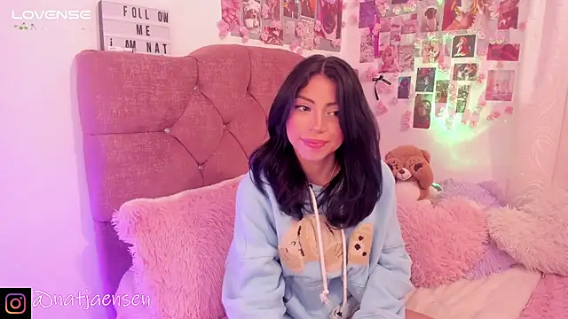 natalie jaensen online show from February 7, 11:55 pm