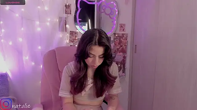 natalie jaensen online show from October 17, 9:28 pm