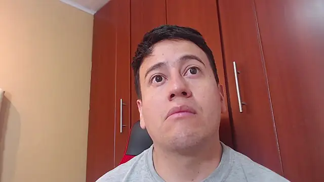 oliver price1 online show from December 15, 3:31 pm