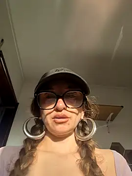 Snapshot of xgabyenlalunax chatting on March 12, 4:35 pm xgabyenlalunax online show from March 12, 4:35 pm