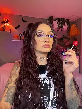 Snapshot of DaniDusan_ chatting on October 28, 7:05 pm DaniDusan  online show from October 28, 7:05 pm