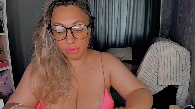 CumOnMy Tits online show from October 11, 1:38 am