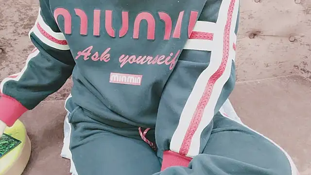 Sophie Secret online show from November 26, 10:33 pm