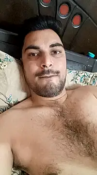 Snapshot of VISHAL_0982 chatting on December 2, 10:07 am VISHAL 0982 online show from December 2, 10:07 am