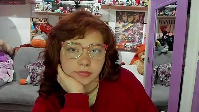 soficammy online show from December 12, 11:03 pm