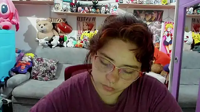 soficammy online show from January 18, 8:51 pm