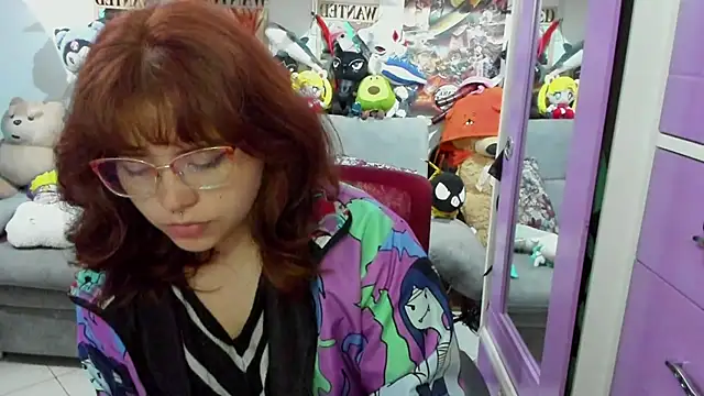 soficammy online show from February 26, 1:11 am