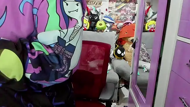 soficammy online show from February 26, 4:14 am