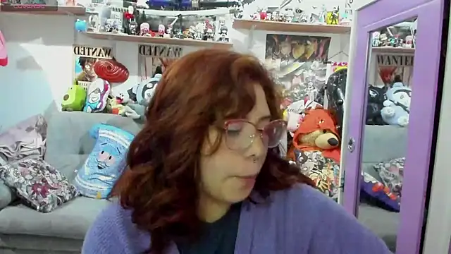 soficammy online show from March 10, 11:49 pm