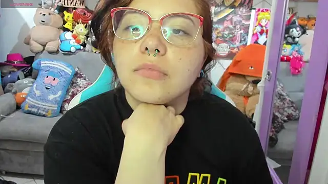 soficammy online show from September 13, 11:15 pm