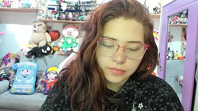 soficammy online show from January 13, 8:47 pm