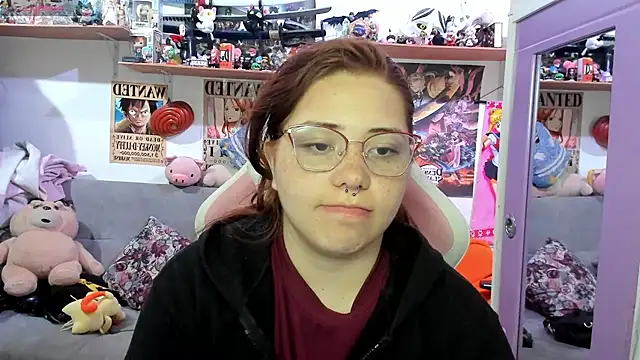 soficammy online show from May 16, 8:07 pm