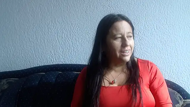 valeriapinter online show from April 8, 1:11 pm