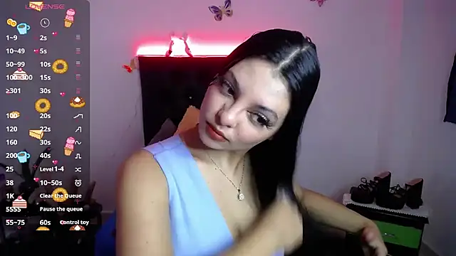 Snapshot of susan_smith18 chatting on February 27, 2:21 pm susan smith18 online show from February 27, 2:21 pm