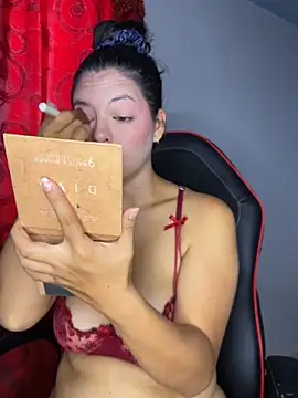 Snapshot of susan_smith18 chatting on November 24, 1:11 pm susan smith18 online show from November 24, 1:11 pm